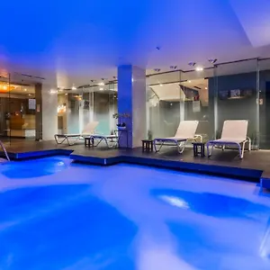 4* Hotell Grums &